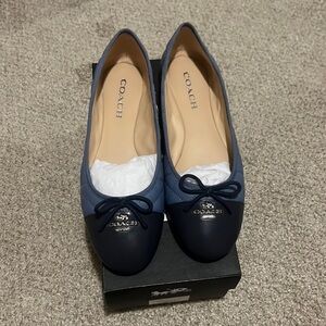 Coach flats sz 8
